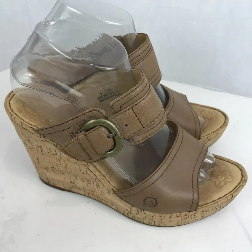 Born leather cork wedge platform sandal US 9